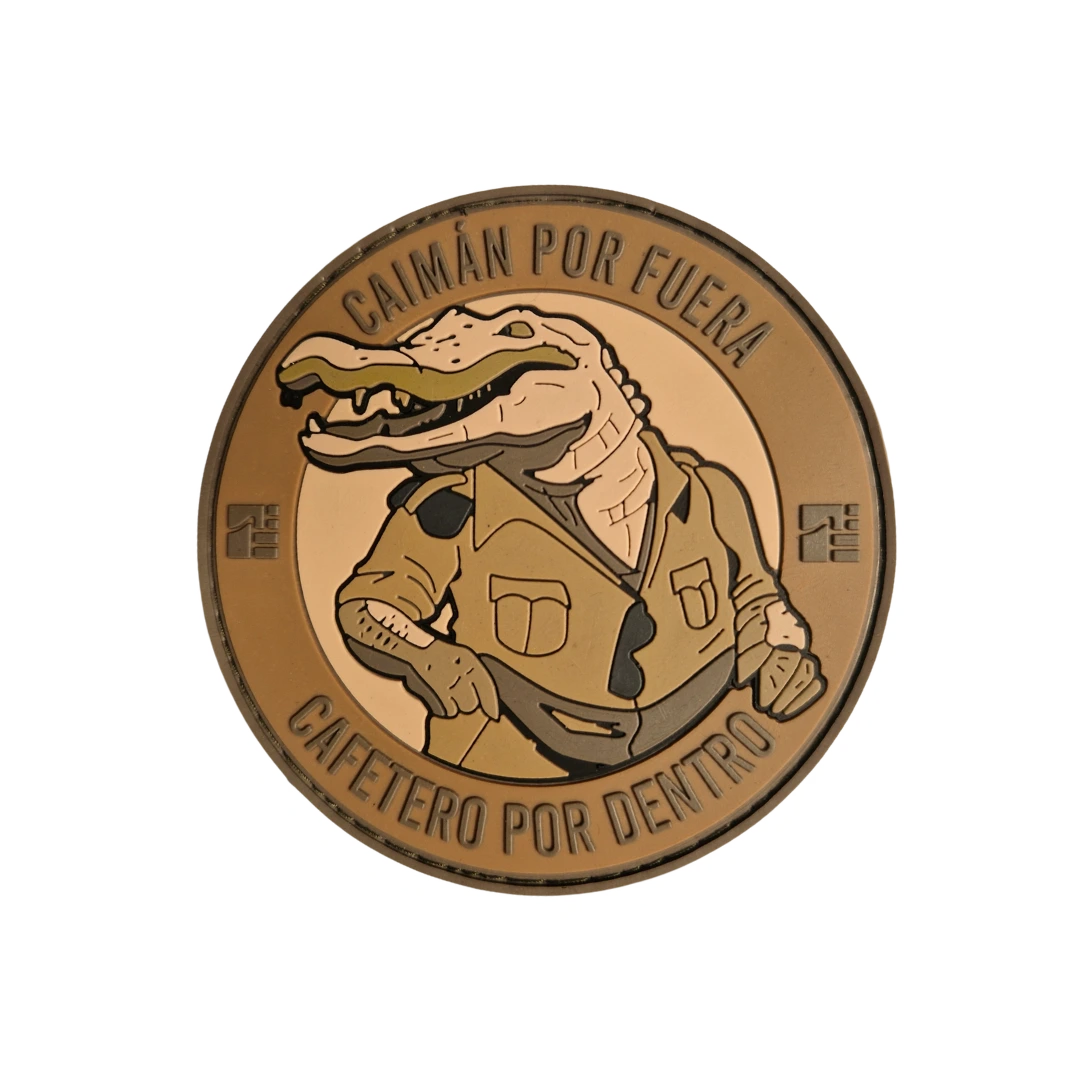 Parche de goma Caimán por fuera cafetero por dentro de Duty Force Coffee
